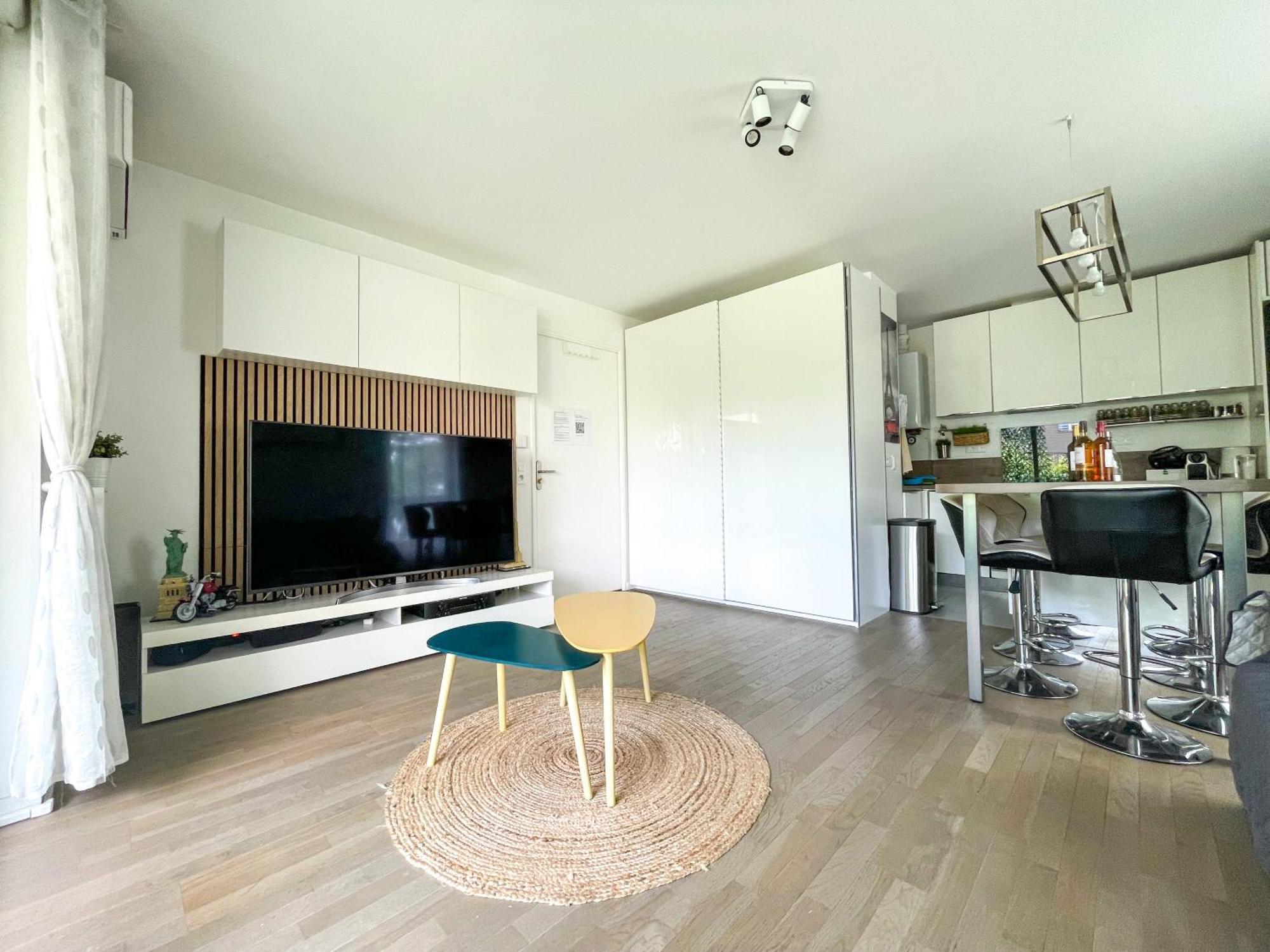 Comfortable Rooms In Nanterre University Near La Defense Arena And Paris With Very Good Wifi Esterno foto
